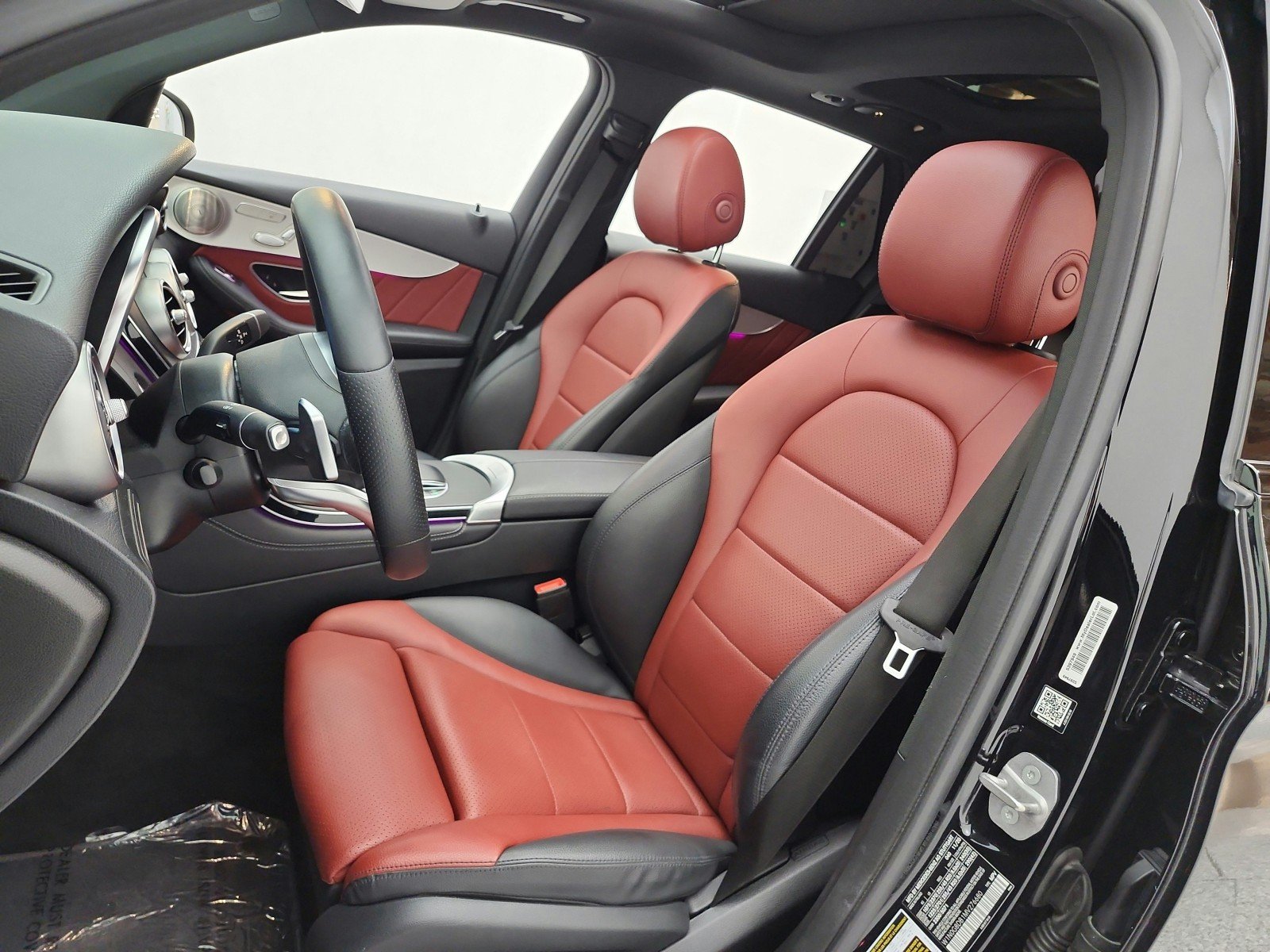 Used 2021 Black Mercedes-Benz GLC 300 SUV image 10