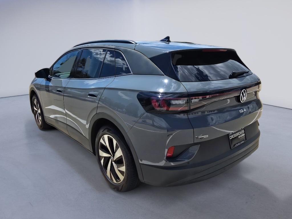 Used 2024 Pure Gray Volkswagen Standard image 3