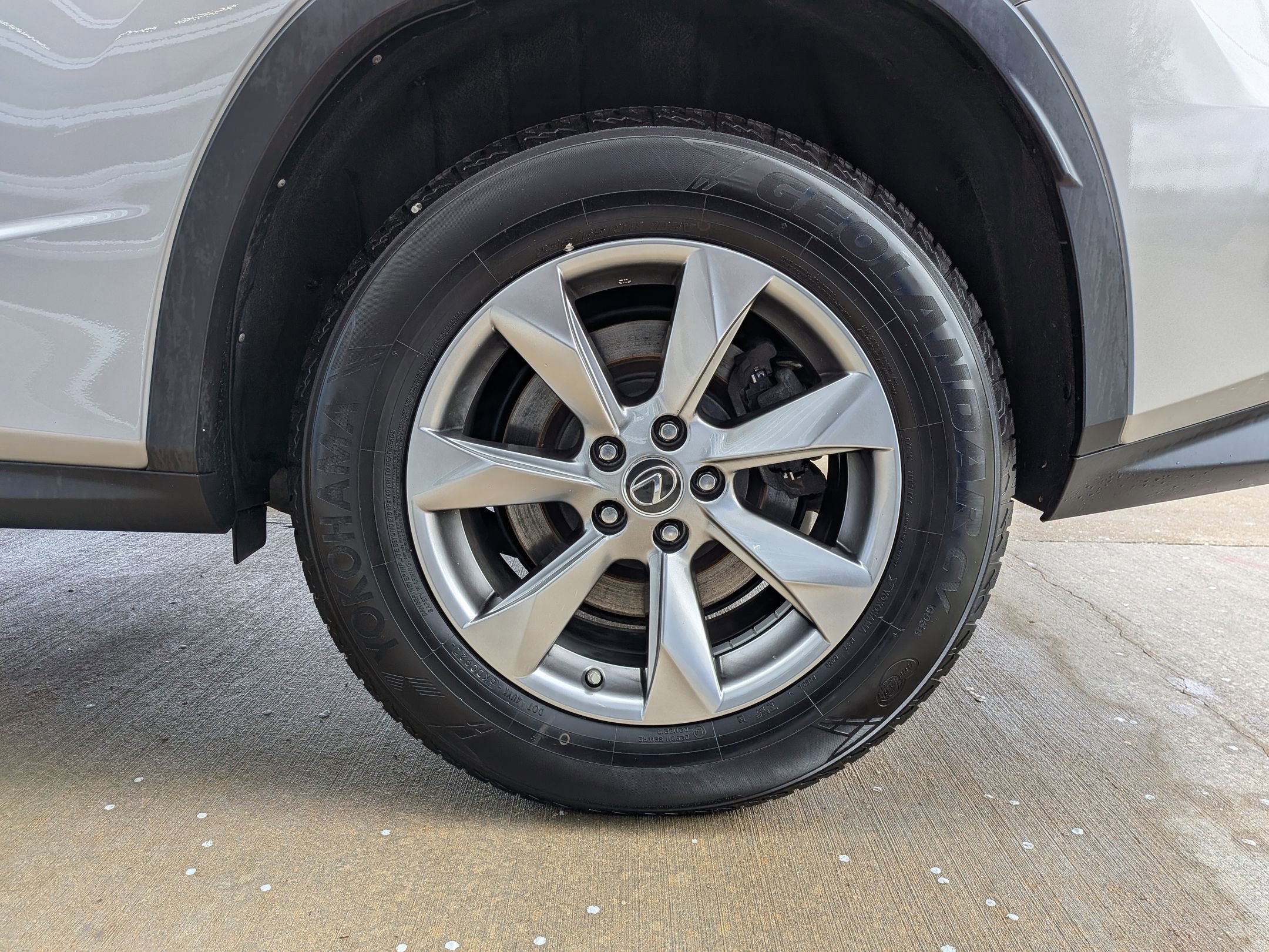 Used 2018 Atomic Silver Lexus 350 FWD image 33
