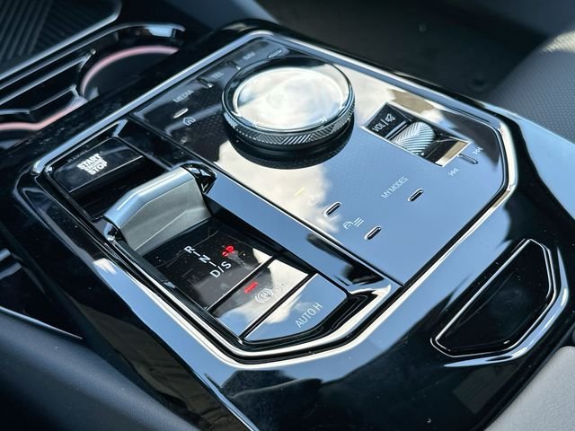 New 2026 Gray BMW 530i image 14