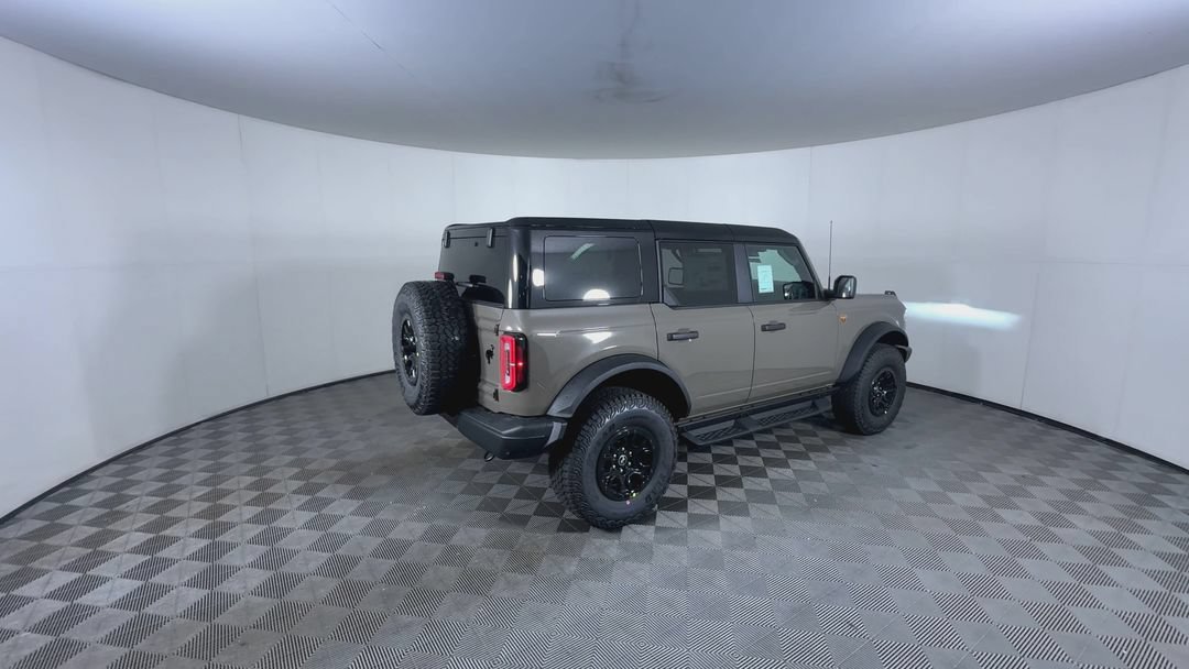 New 2026 Marsh Gray Ford Badlands image 8