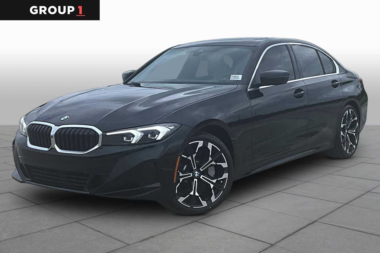 BMW 330i AWD Sedan