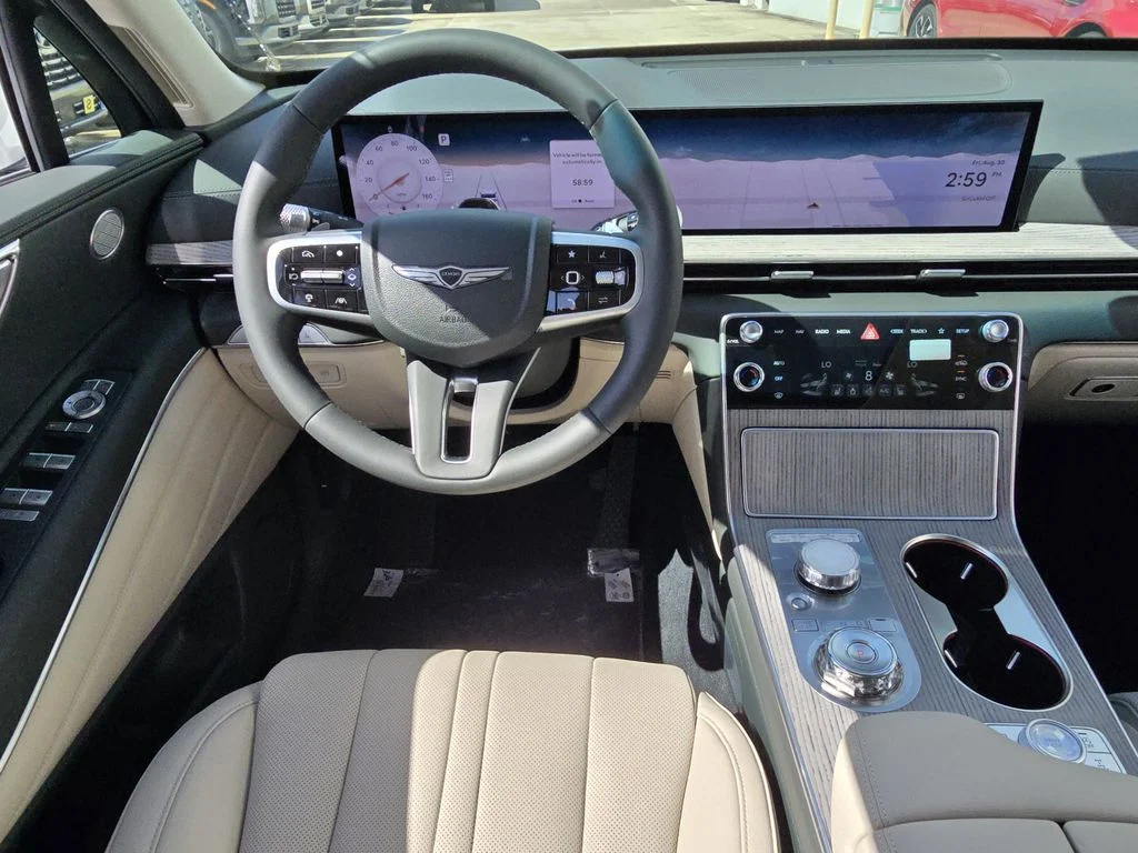 New 2026 White Genesis 2.5T image 8