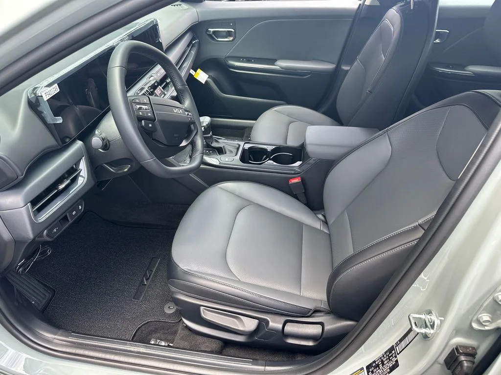 New 2026 Blue Kia EX image 9