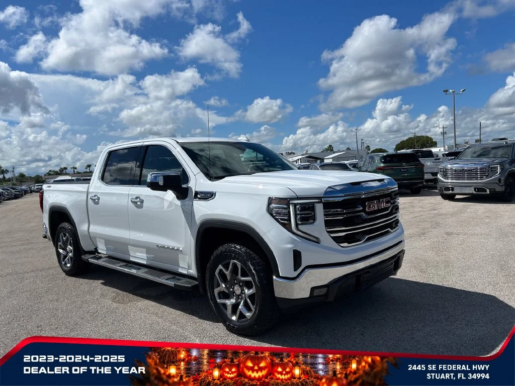 New 2026 Summit White GMC SLT image 2