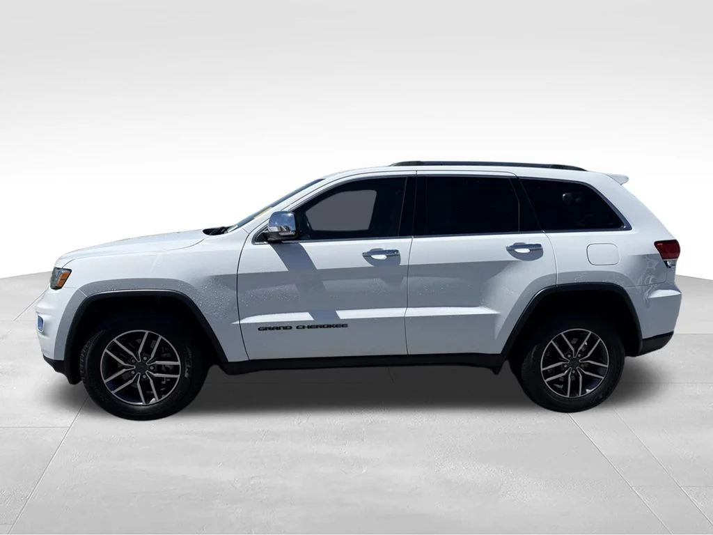 Used 2021 White Jeep Limited image 2