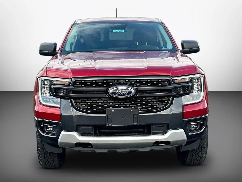 New 2026 Ruby Red Metallic Tinted Clearcoat Ford XLT image 13