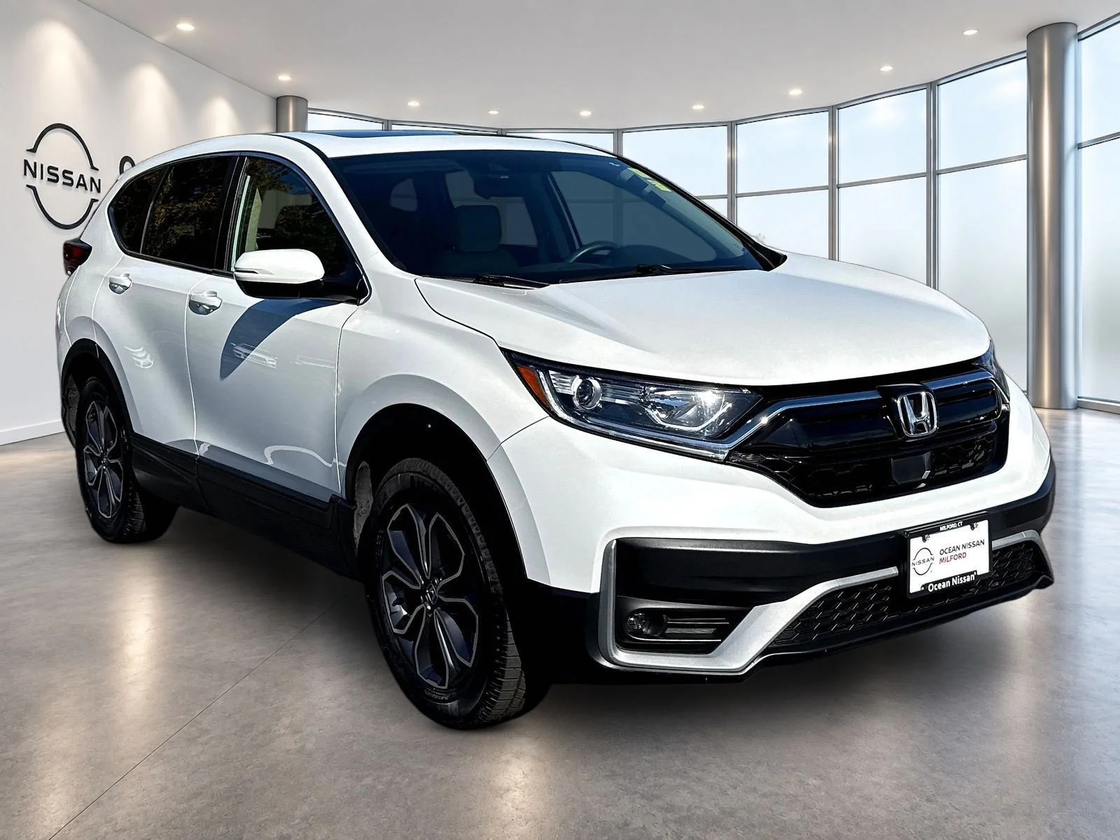 Used 2022 Platinum White Pearl Honda EX image 3