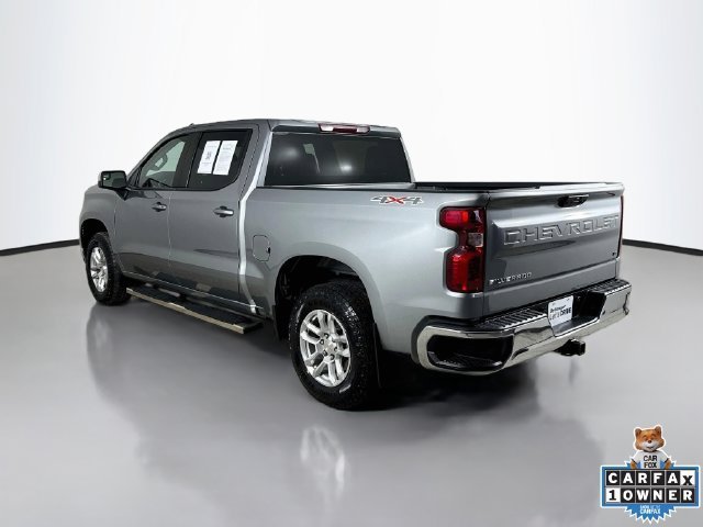 Used 2024 Sterling Gray Metallic Chevrolet LT (2FL) image 11