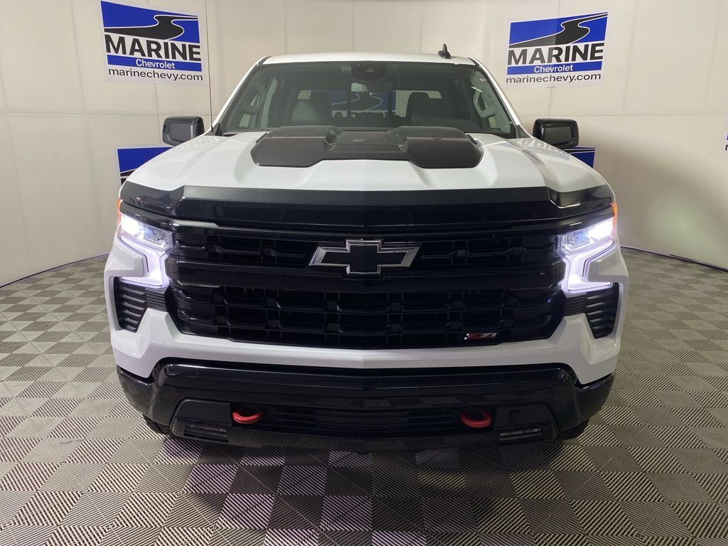 Used 2024 Summit White Chevrolet LT Trail Boss image 15