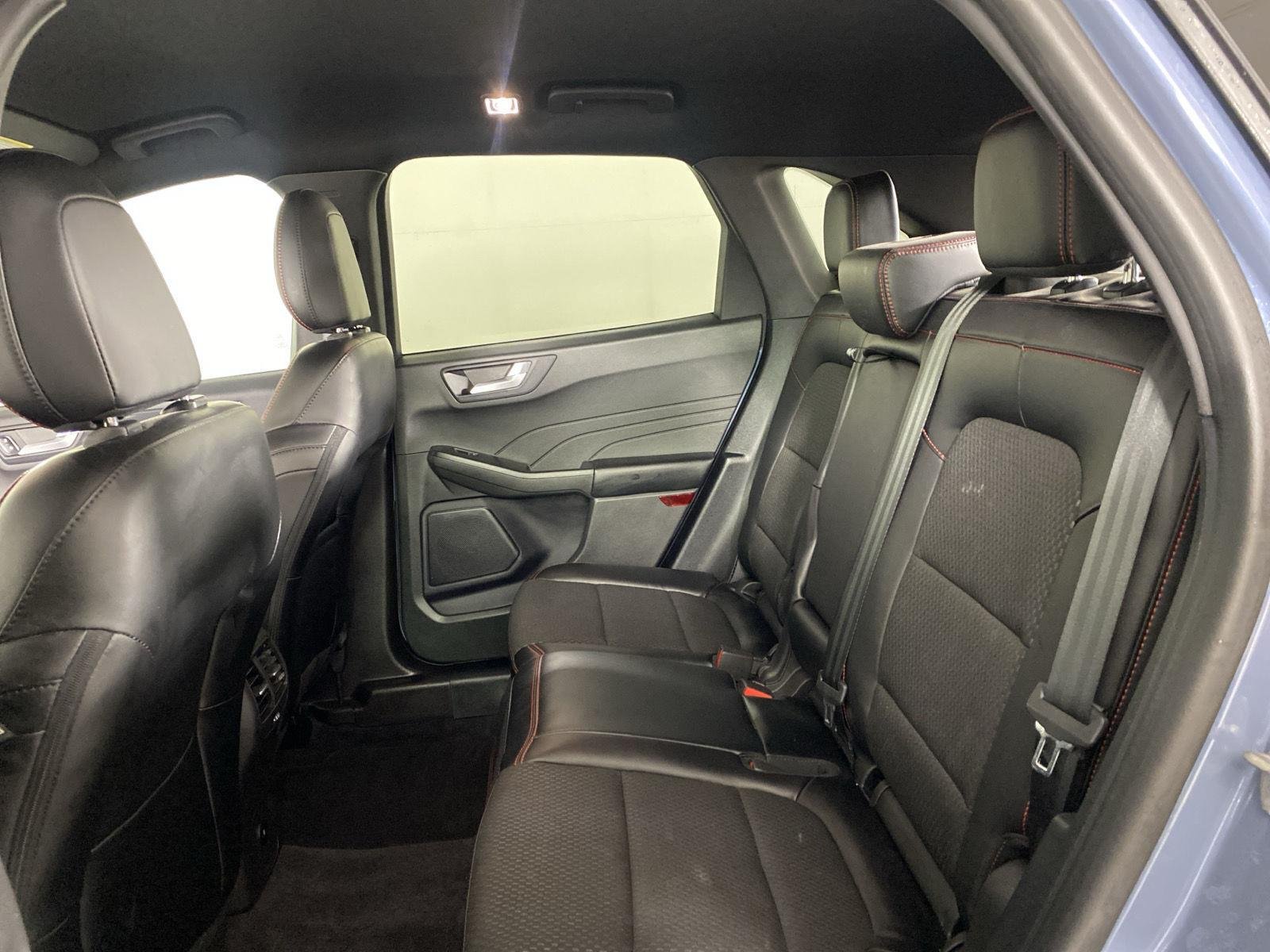 Used 2023 Vapor Blue Ford ST-Line image 23