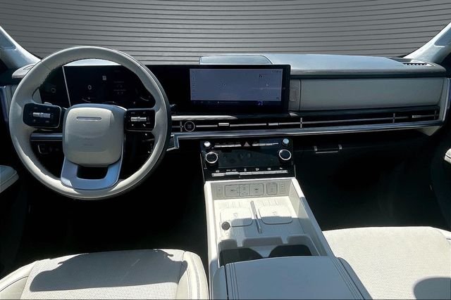 Used 2025 Brown Hyundai Calligraphy image 9