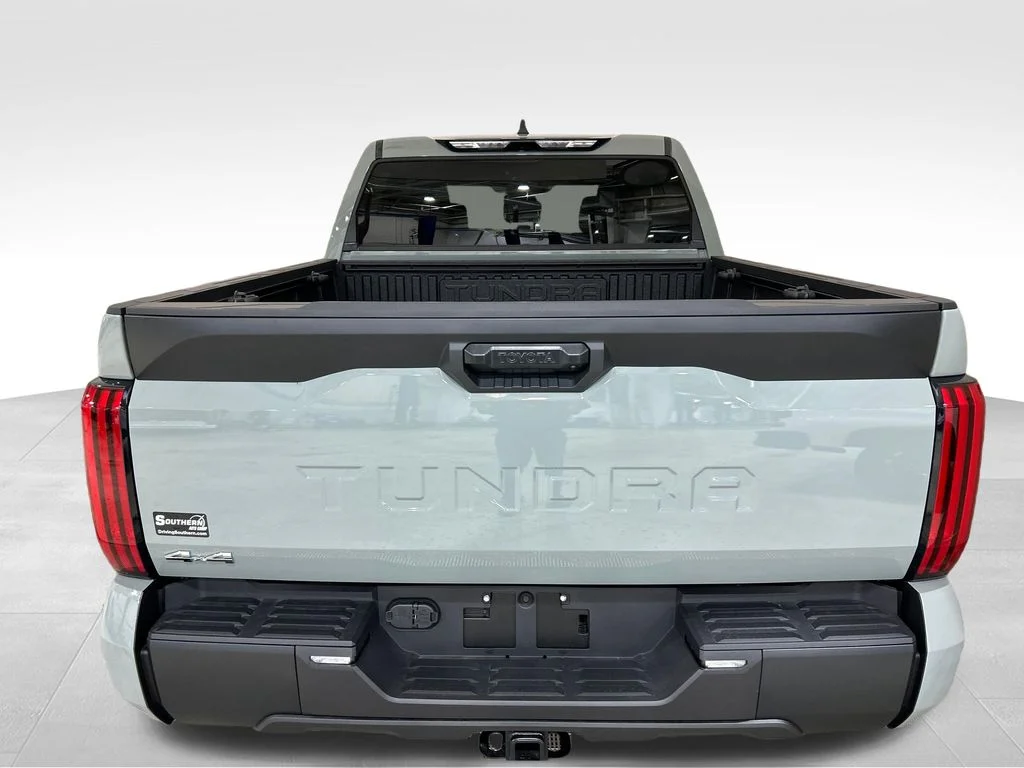 Used 2026 Green Toyota SR5 image 4