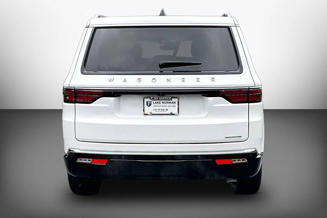Certified Used 2024 White Jeep Series III image 7