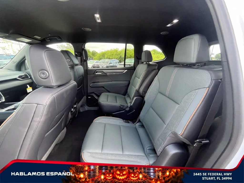 2026 GMC Acadia AT4 - Photo 12