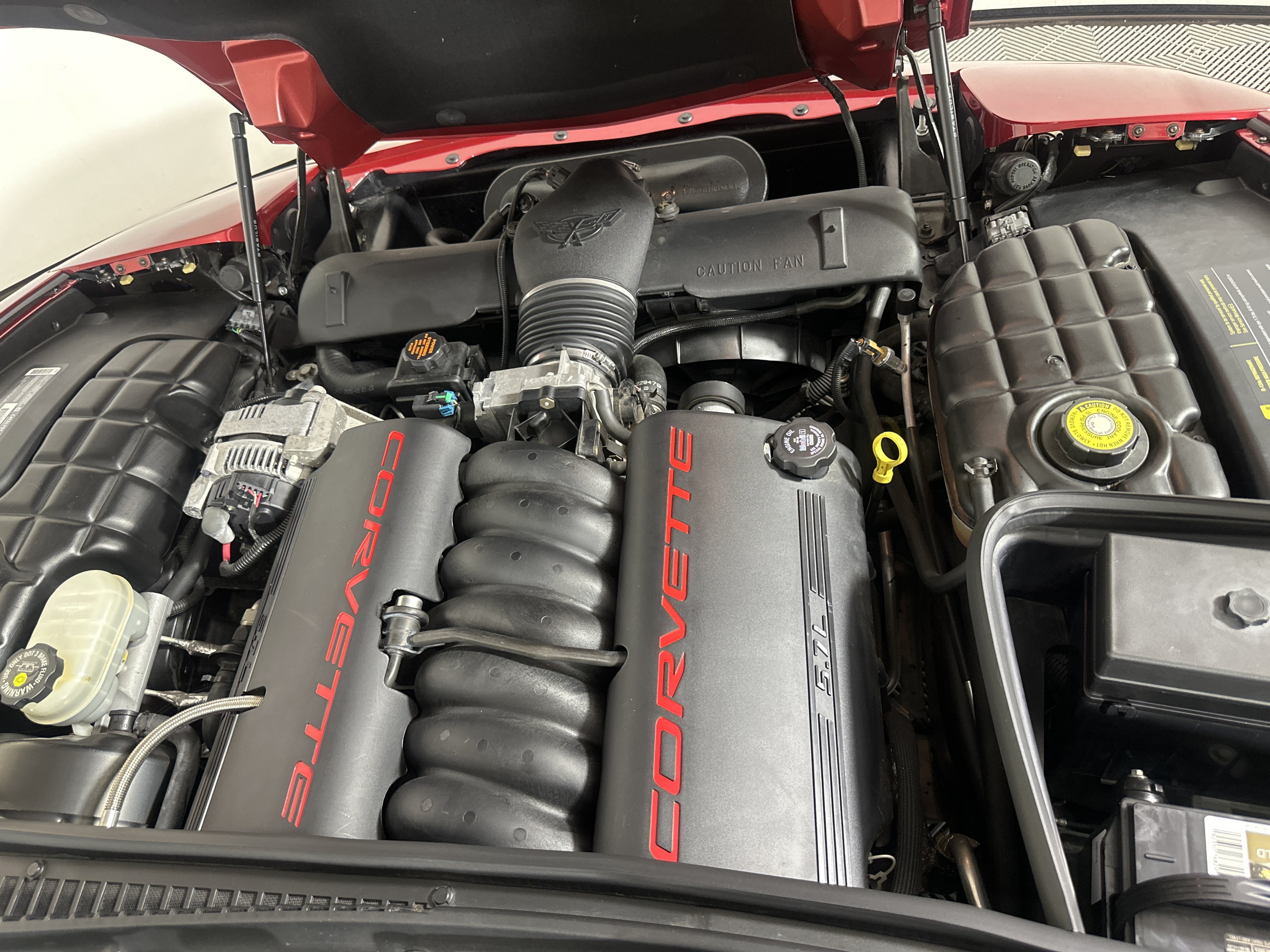 Used 2002 Magnetic Red Metallic II Chevrolet  image 19