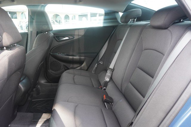 Used 2025 BLUE Chevrolet LS image 19