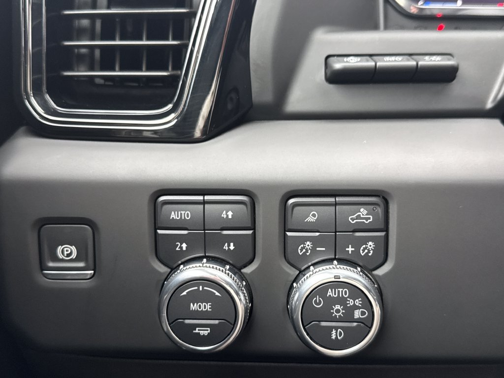 2024 GMC Sierra 1500 AT4 - Photo 36