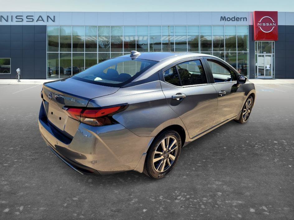 Certified Used 2025 Gun Metallic Nissan SV image 5