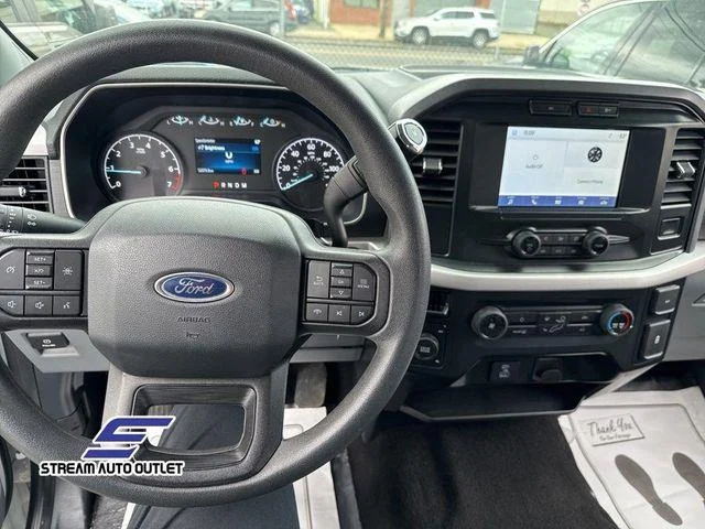 Used 2022 White Ford XLT image 13