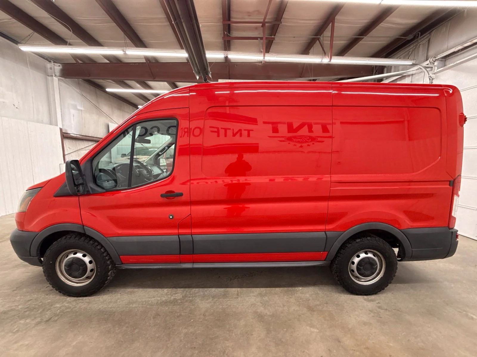 Used 2016 Red Ford Base image 5