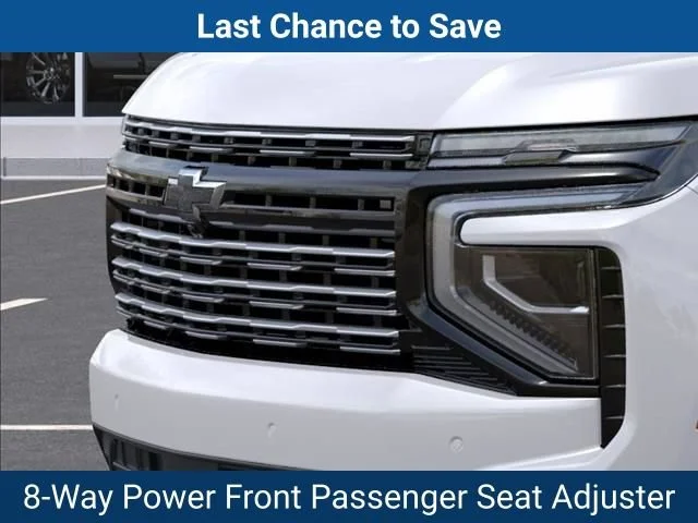 New 2025 Iridescent Pearl Tricoat Chevrolet High Country image 15