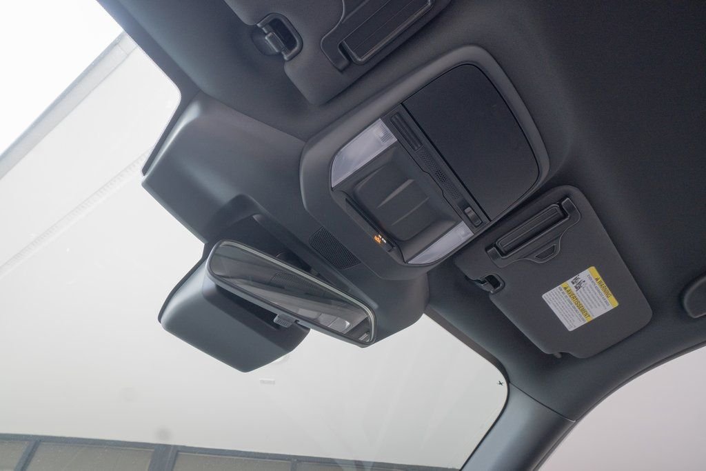 2026 Subaru Forester Base - Photo 14