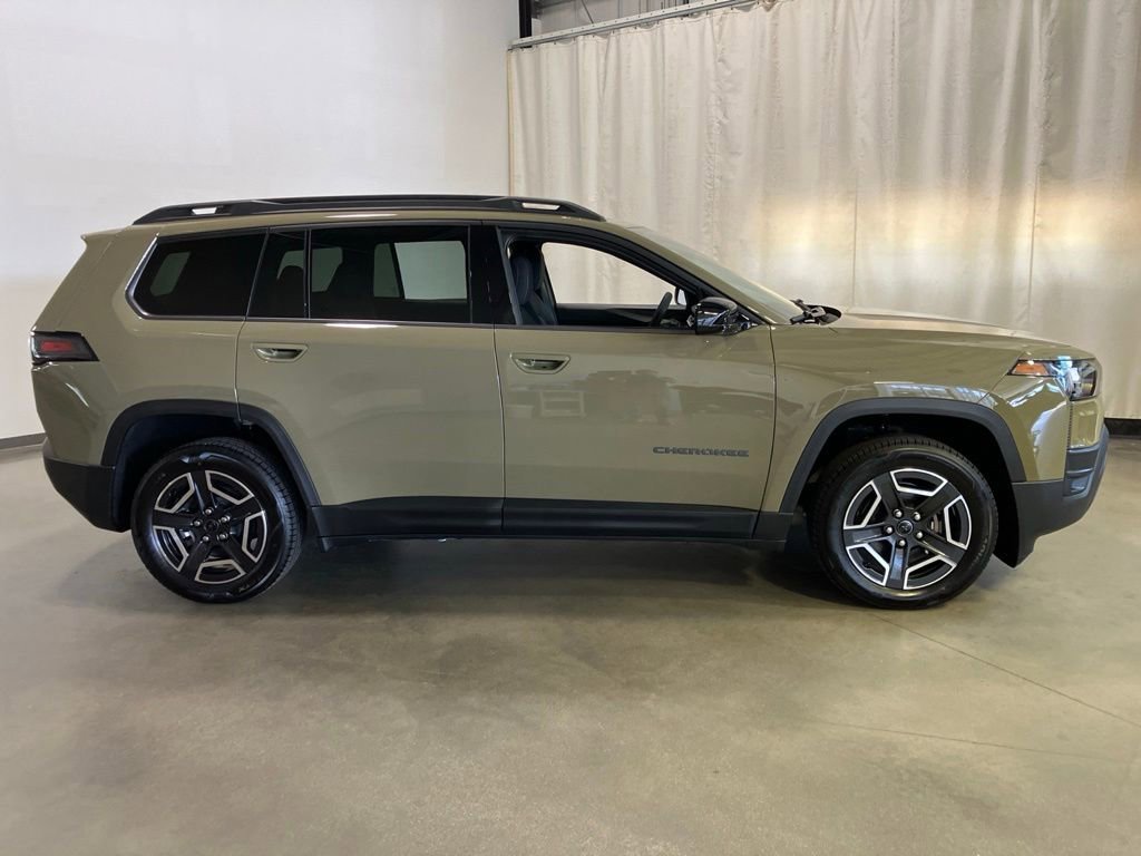 New 2026 41 Exterior Paint Jeep Laredo image 25