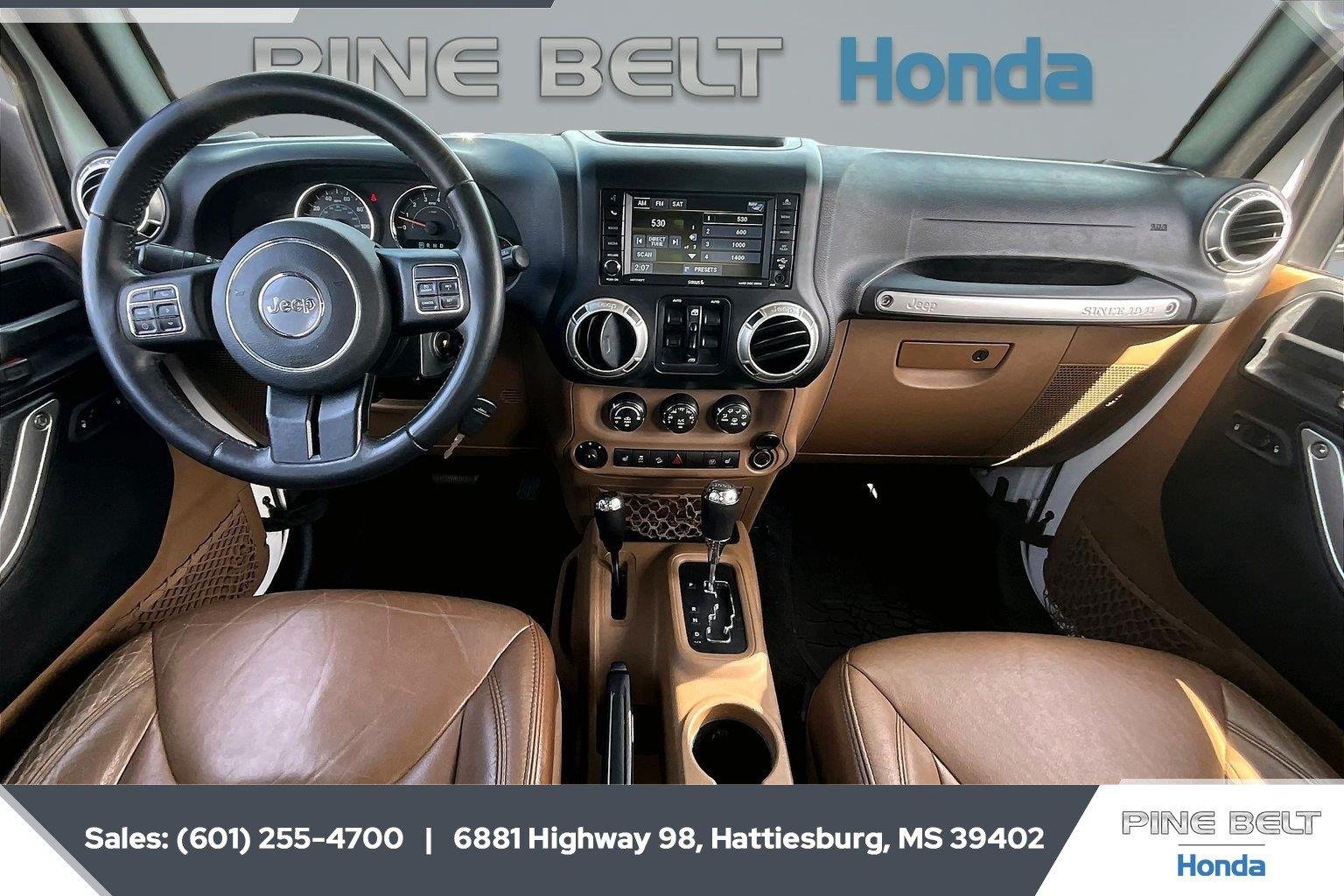 Used 2016 Bright White Clearcoat Jeep Sahara image 13