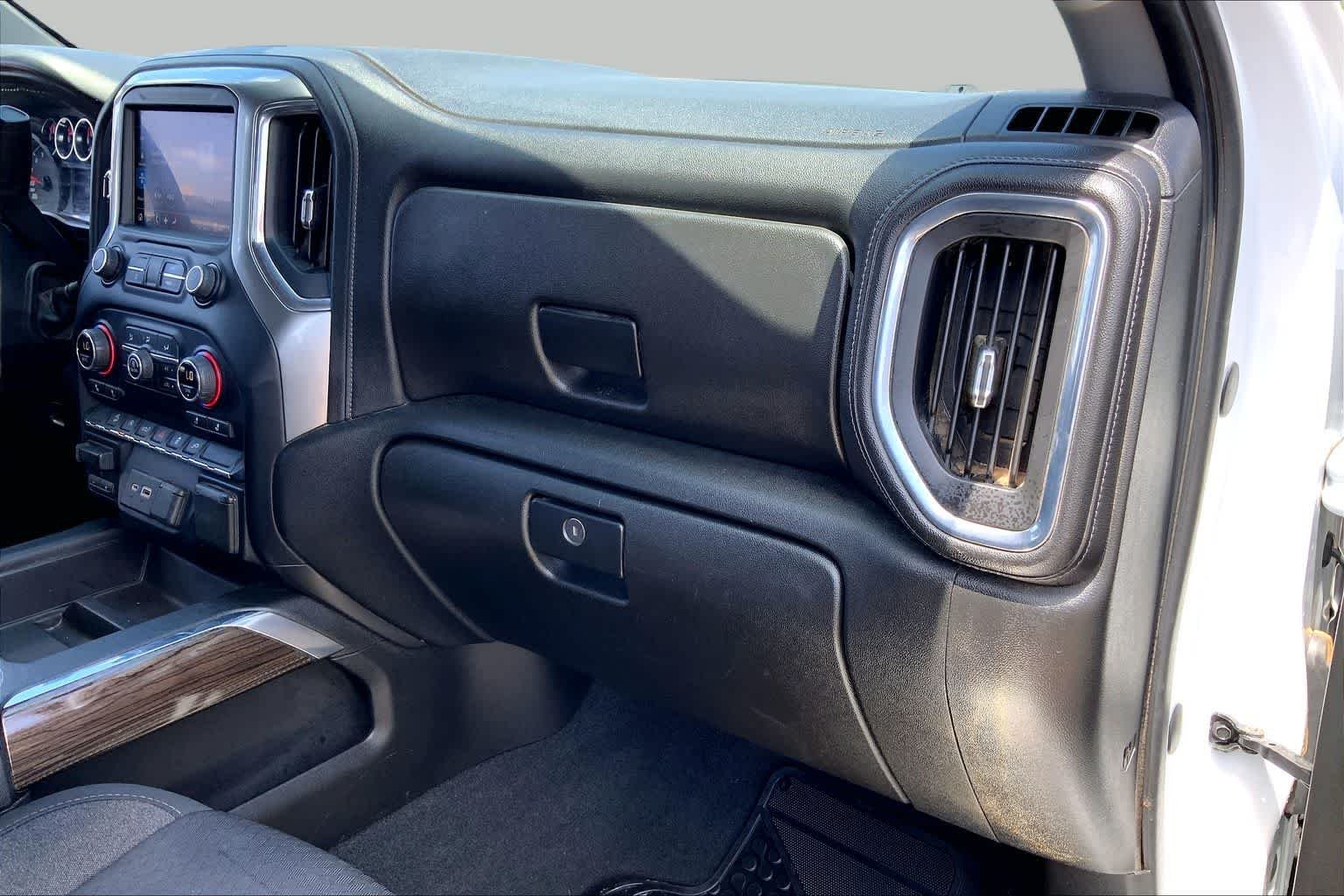 Used 2020 Summit White Chevrolet RST image 19