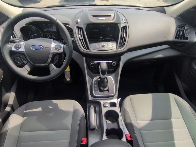 Used 2014 Gray Ford SE image 25