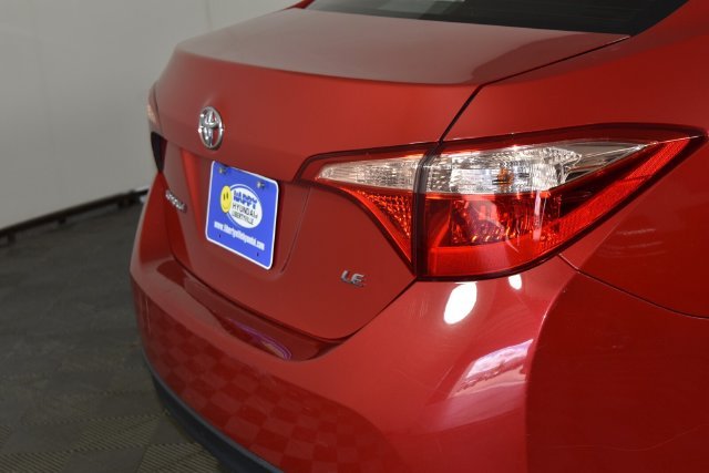 2019 Toyota Corolla LE - Photo 7