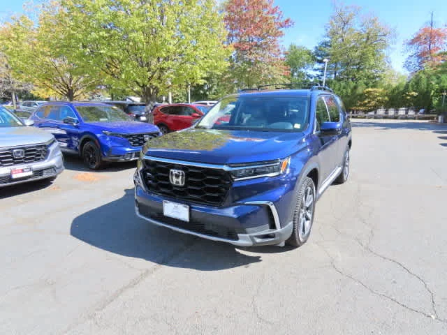 2024 Honda Pilot Touring