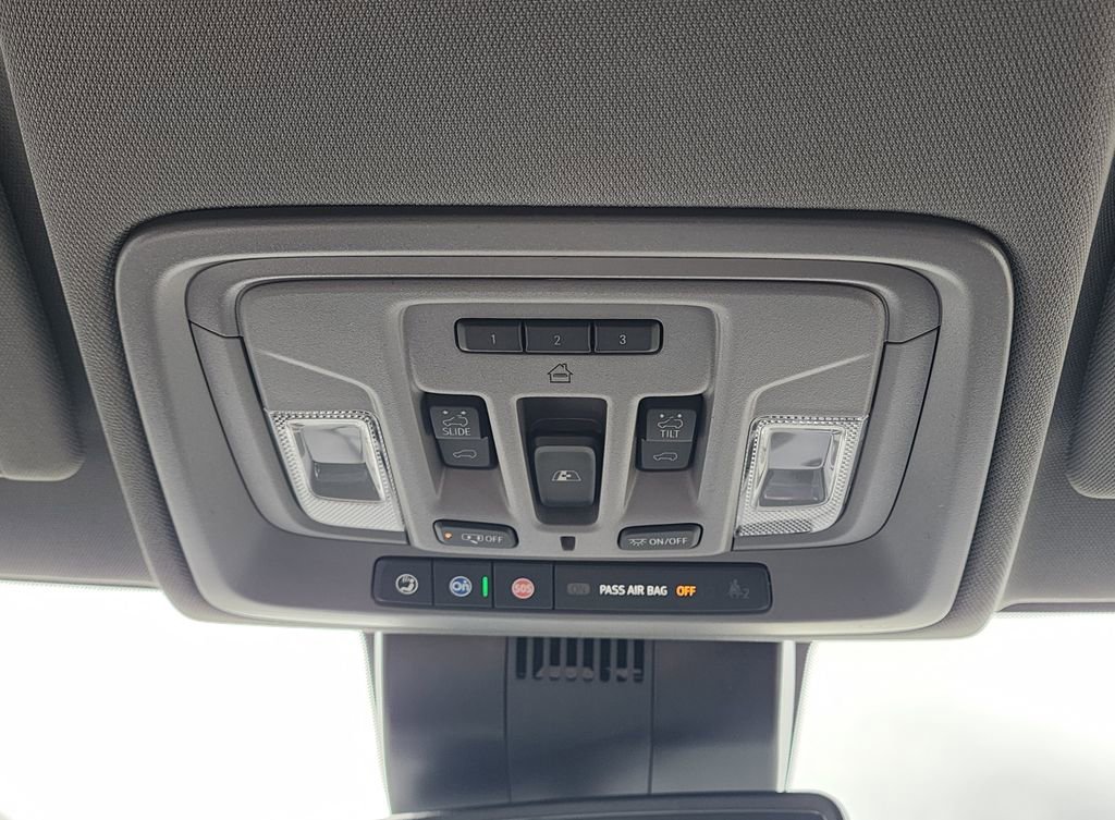 2026 GMC Sierra 1500 SLT - Photo 36