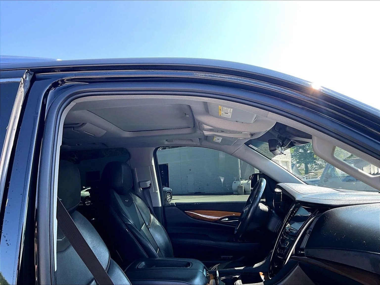 Used 2017 Black Cadillac Premium Luxury image 23