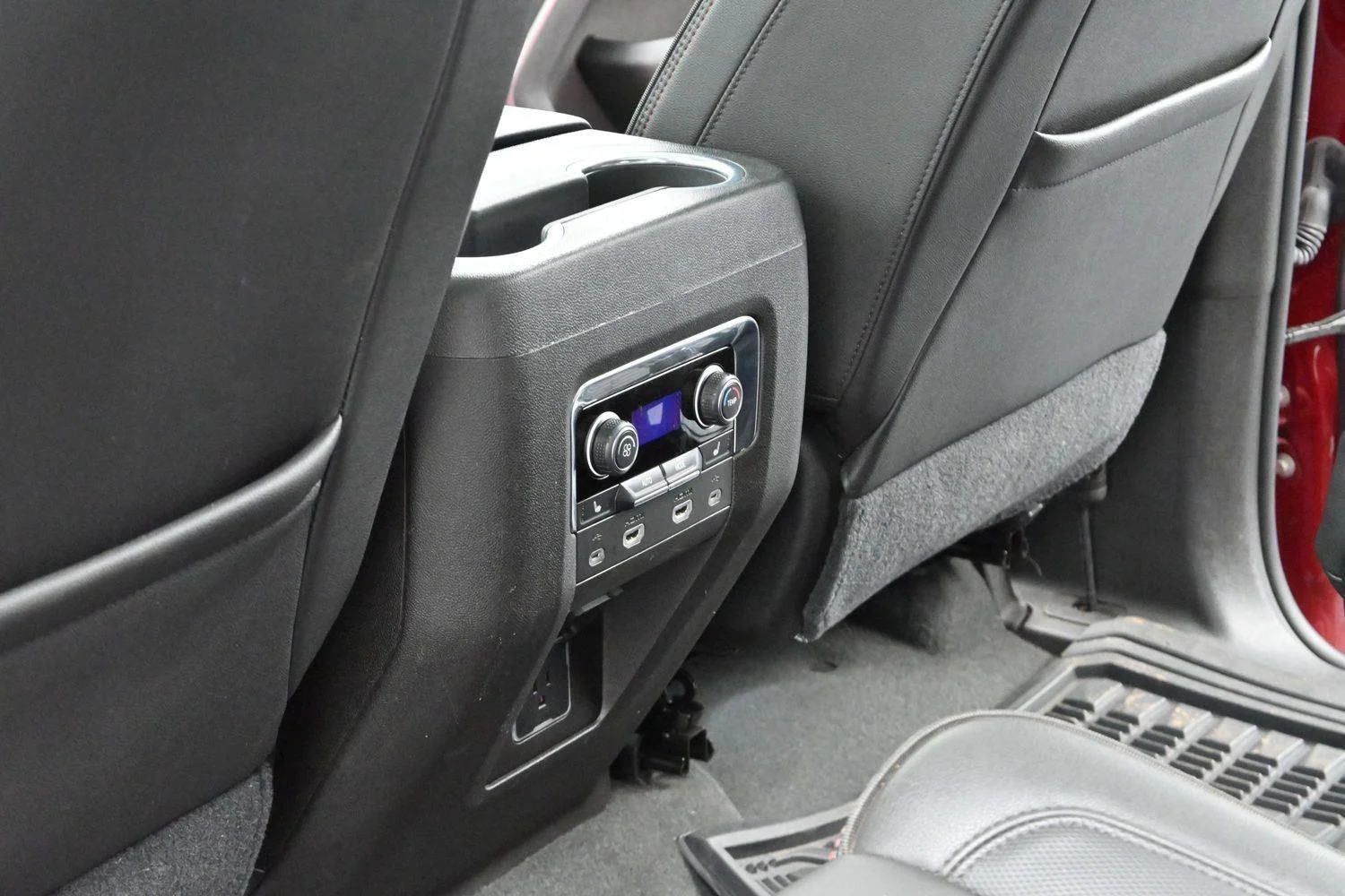 Used 2021 CHERRY RED TINTCOAT Chevrolet RST image 34