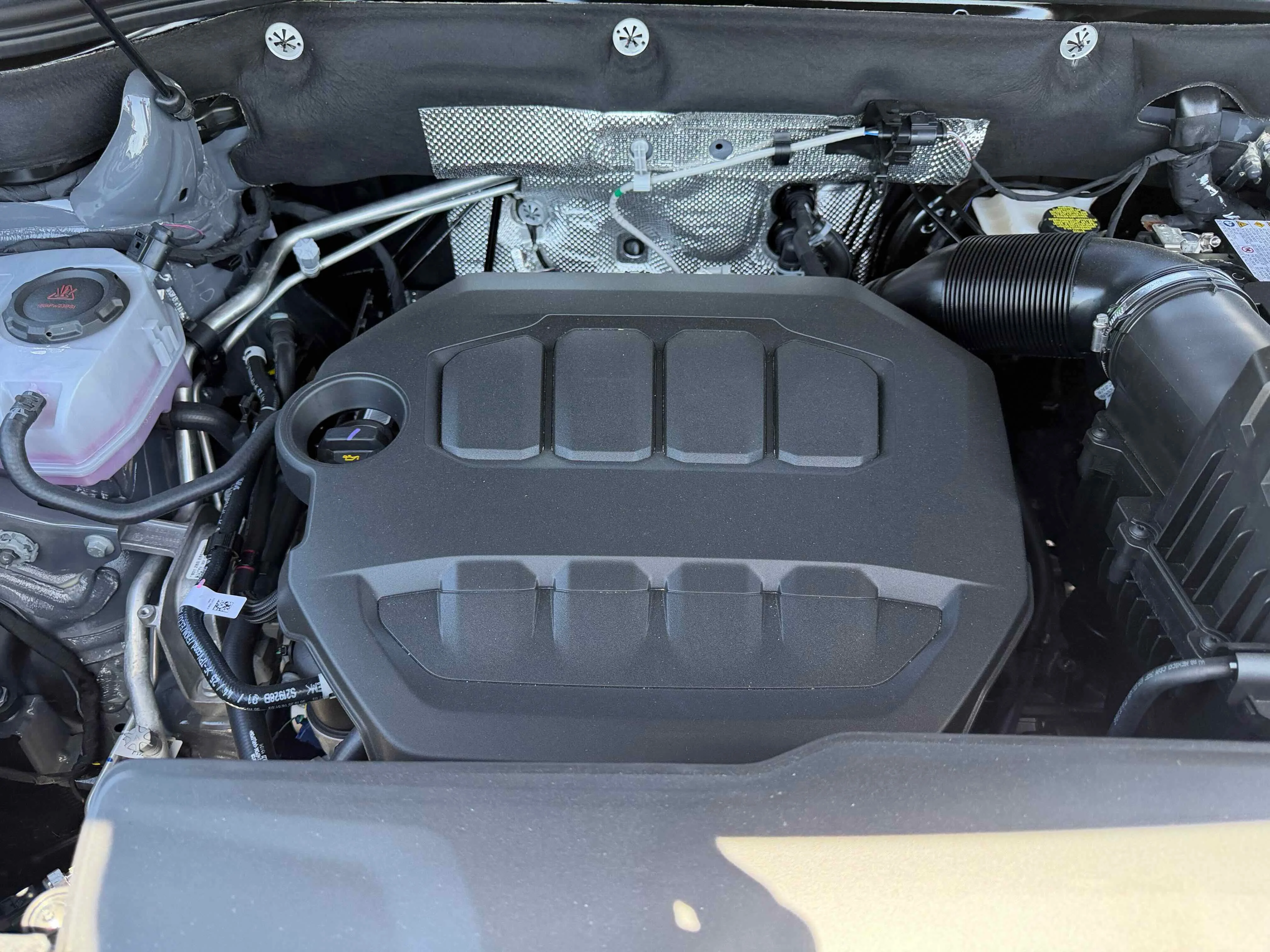 New 2026 Gray Volkswagen 2.0T SE w/Technology image 33
