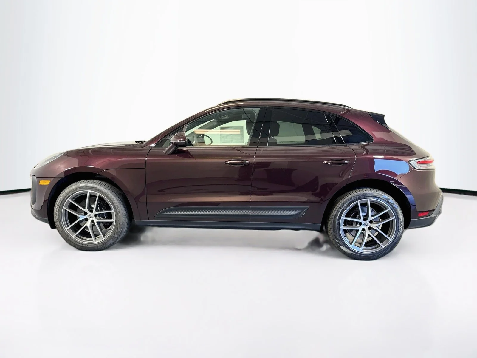 New 2026 Copper Ruby Metallic Porsche S image 2
