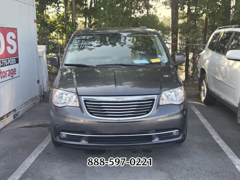 Used 2016 Crystal Metallic CHRYSLER Touring image 12
