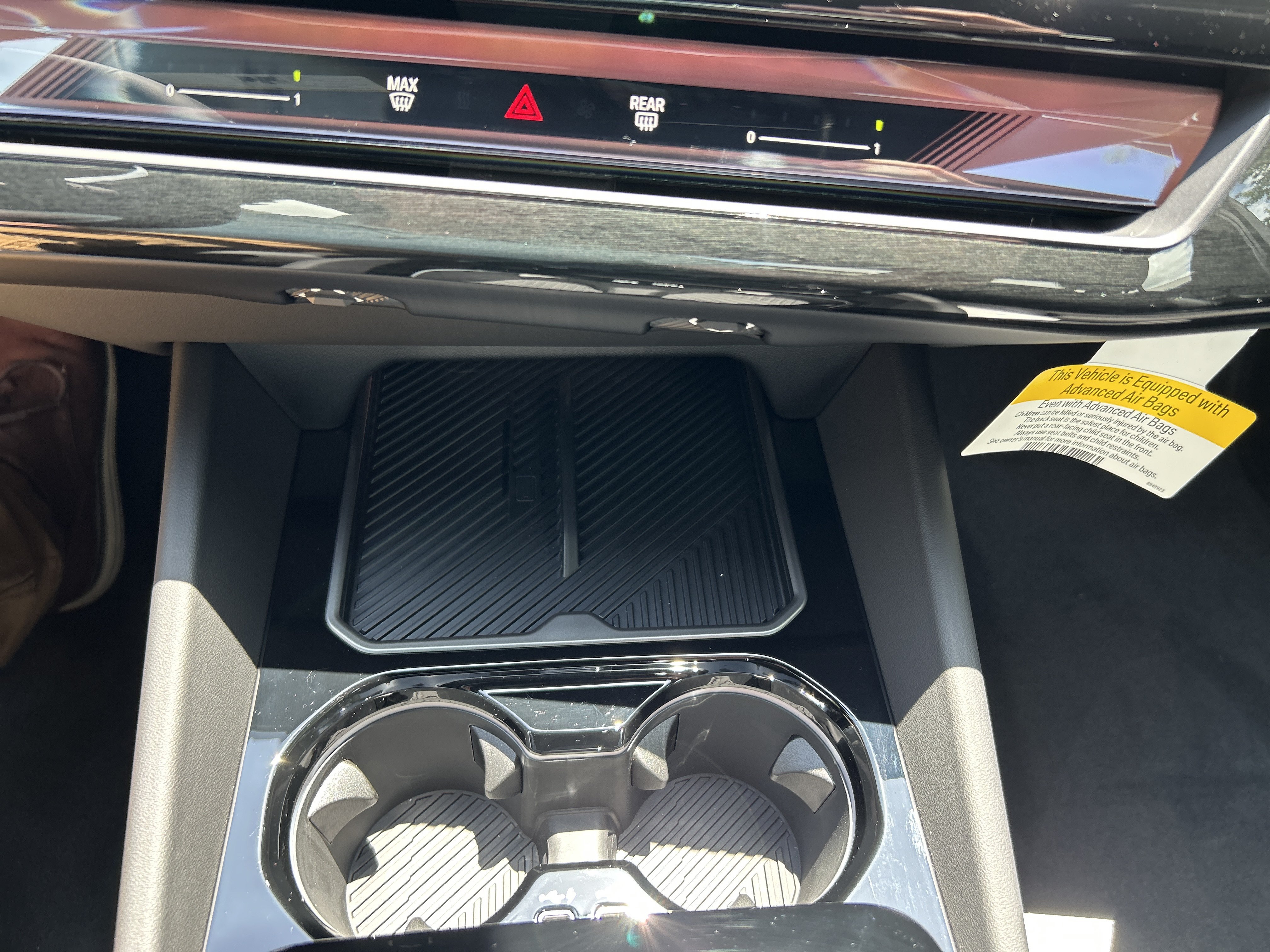 New 2026 OXIDE GREY BMW 550e xDrive image 12