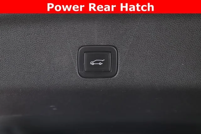 Used 2024 Black Chevrolet Z71 image 34