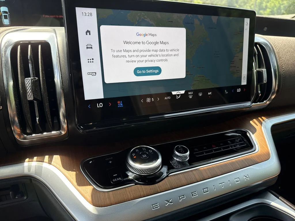 Used 2025 Black Ford King Ranch image 28