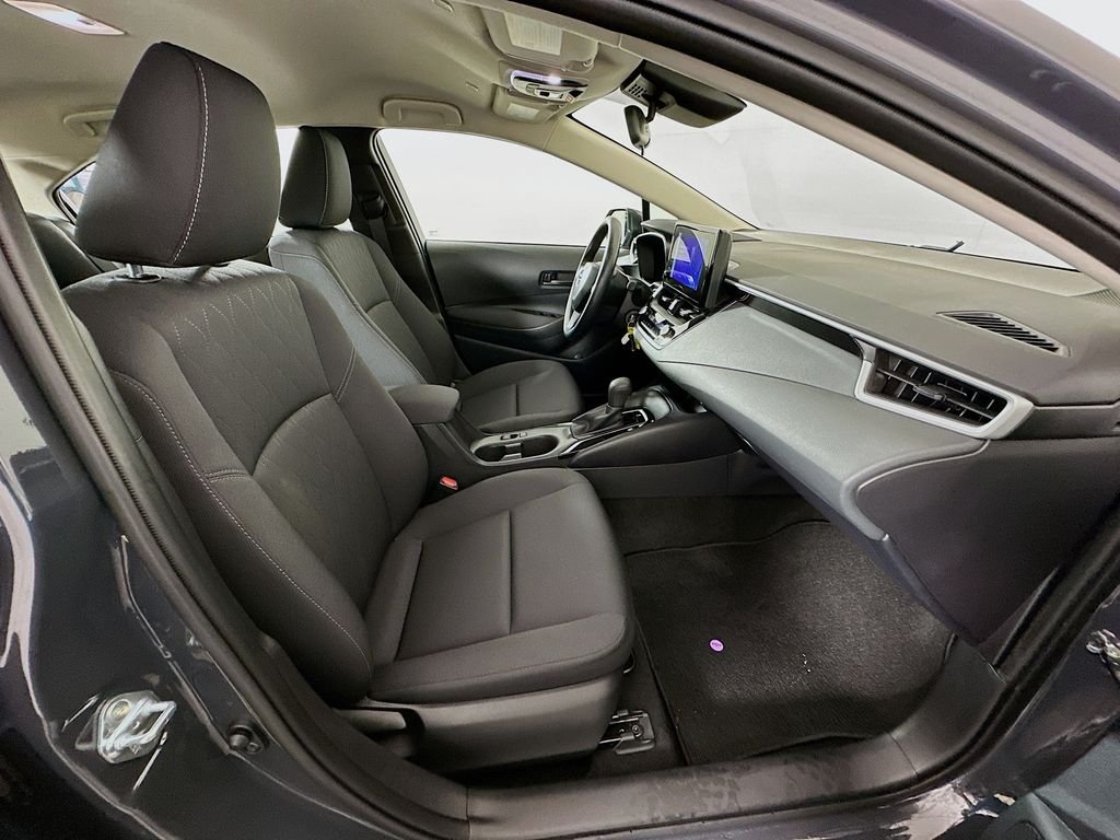Used 2026  Toyota LE image 27