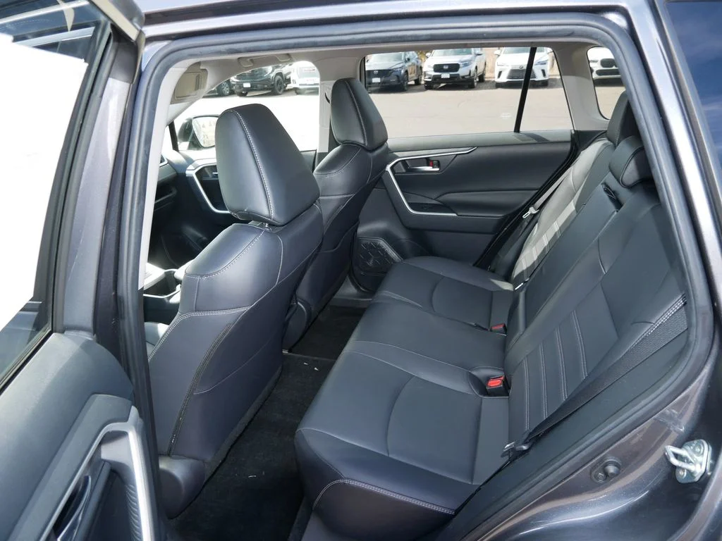 Used 2023 Gray Toyota XLE Premium image 11