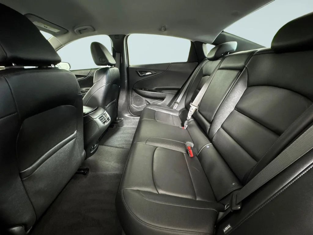 Used 2024 White Chevrolet LT image 12