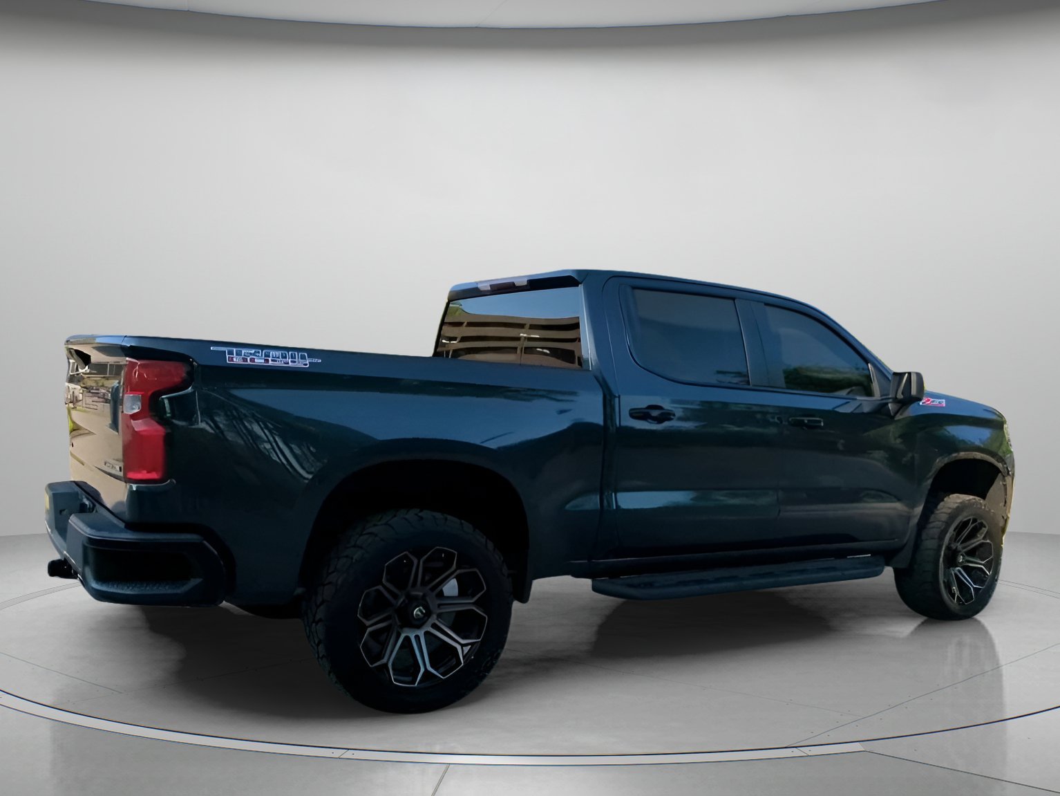 Certified Used 2019 Shadow Gray Metallic Chevrolet Custom Trail Boss Crew Cab Pickup image 28