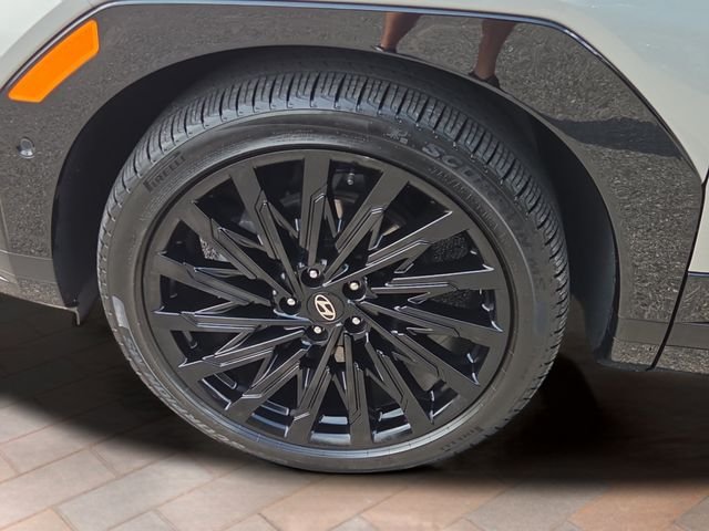 Used 2025 Shimmering Silver Hyundai Calligraphy image 29