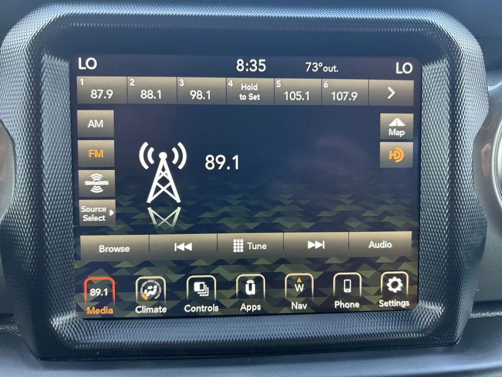 Used 2021 Gray Jeep Unlimited Sahara image 11