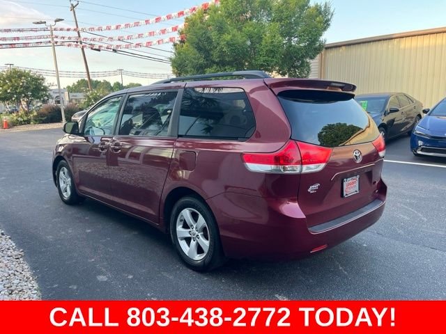 Used 2014 Red Toyota LE image 36