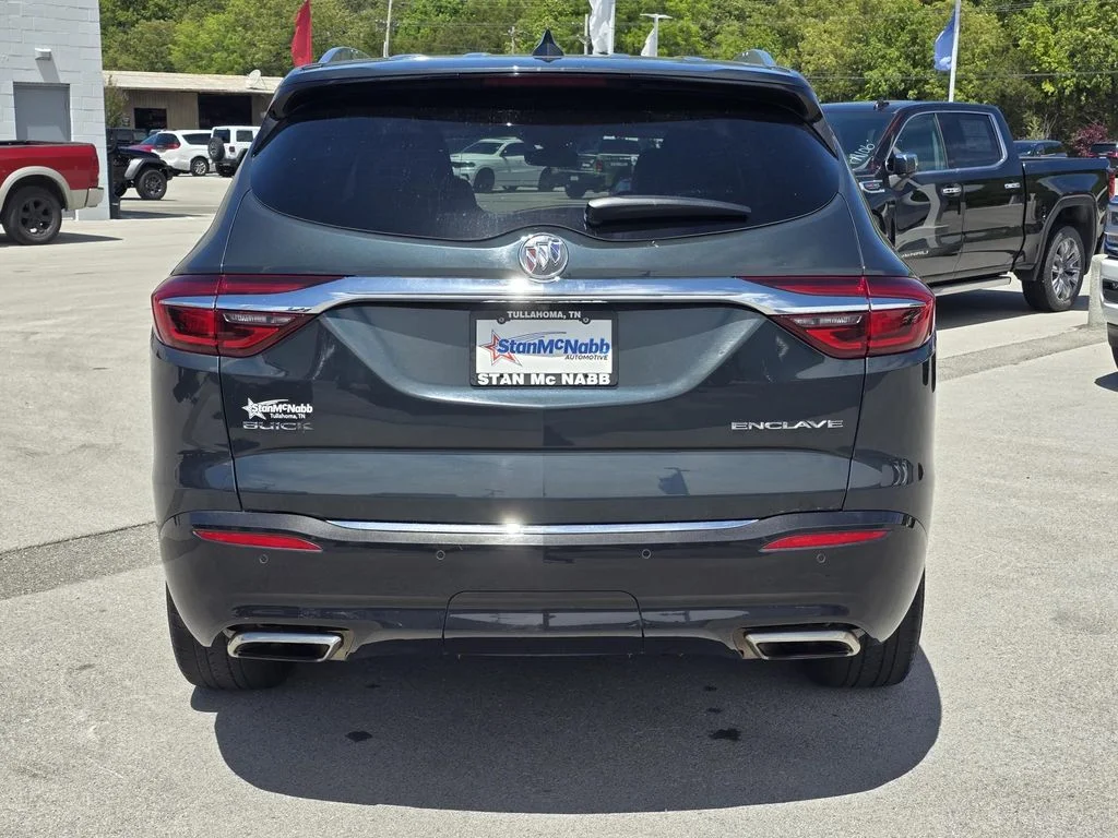 Used 2018 Includes Pitch Dark Night lower exterior accent color. Buick Premium image 6